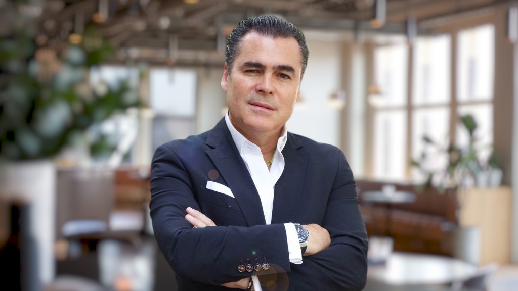 Modesto Gutiérrez Losada: Un enfoque en la felicidad y la satisfacción personal