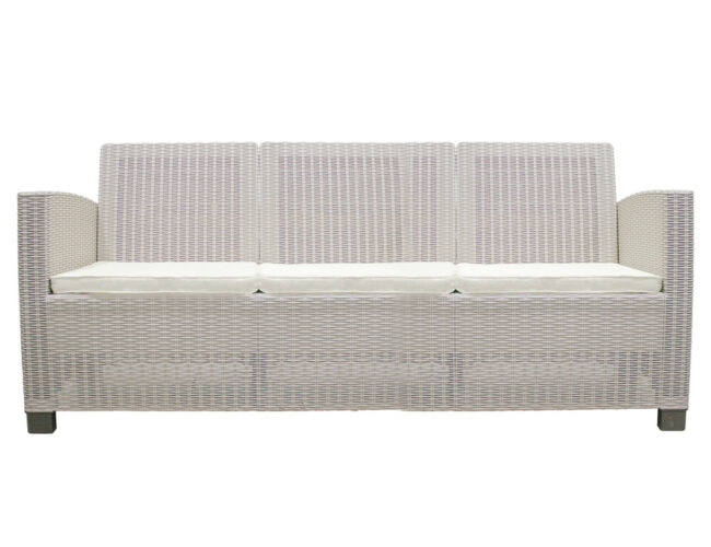 Muebles de plástico: opción práctica y económica para exteriores en Costa Rica