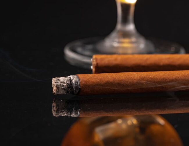 Cigarros Empatía: calidad y sabor con Esmeralda y Zafiro